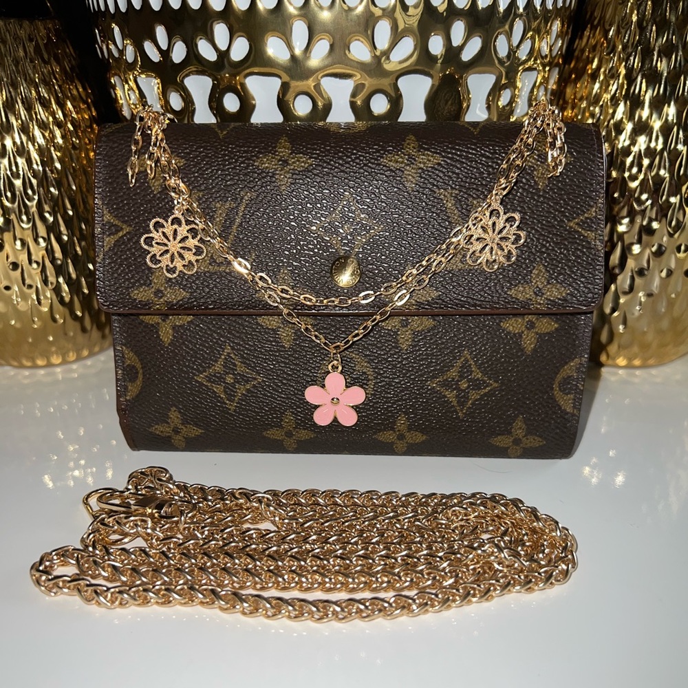 ❌SOLD❌Louis Vuitton Epi Porte Viennois  Wallet